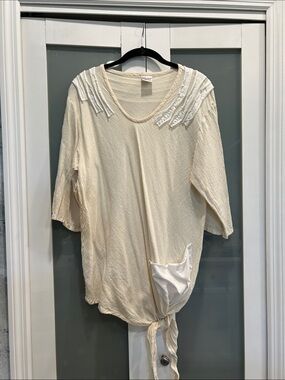 Oh My Gauze! Cream V-Neck Knit Tunic with Tie-Hem & Pocket